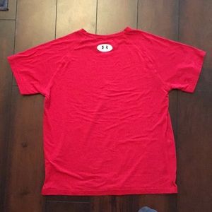 Under Armour T